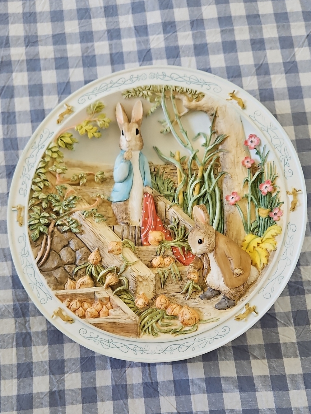 Beatrix Potter Musical Wall Plate "Mr. McGregor's Garden"